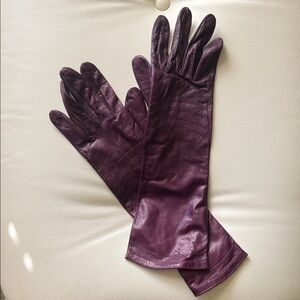 Cole Haan Purple/Aubergine Long Leather Gloves, Silk Lined, Size 7.5